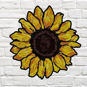 Hand-tufted sunflower rug